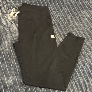 Vuori Heathered Black Jogger Leggings with Drawstring